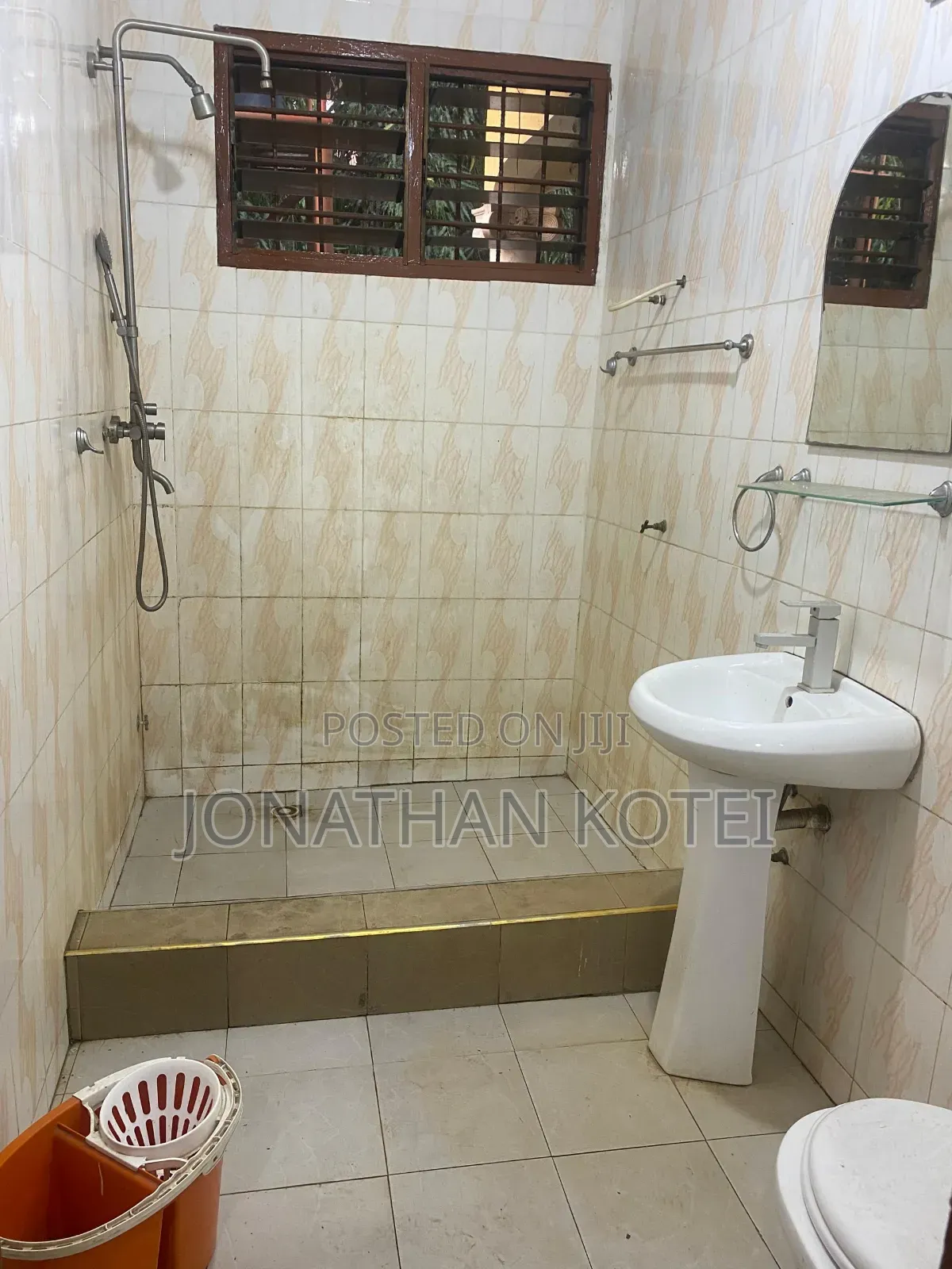 2bdrm Apartment in Baatsona Total for rent