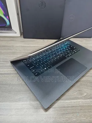 Laptop Dell Precision 5520 16GB Intel Core i7 SSD 256GB