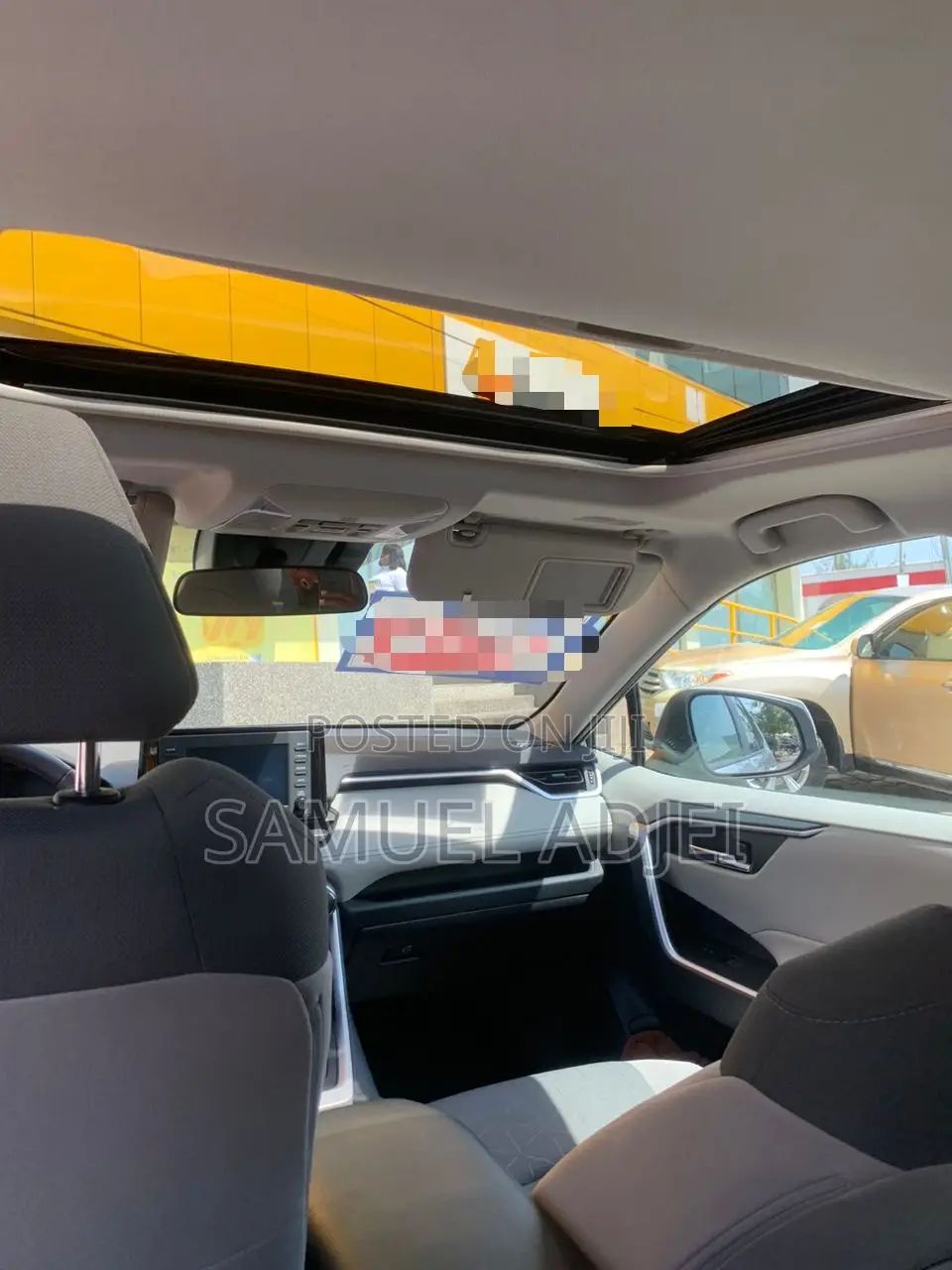 Toyota RAV4 2022 Silver