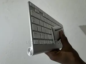 Apple Keyboard and Mouse 2