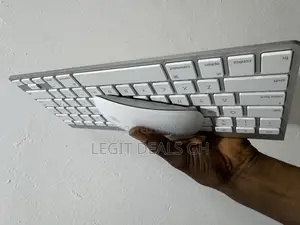 Apple Keyboard and Mouse 2