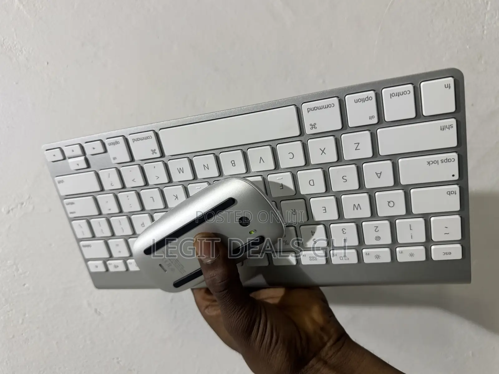 Apple Keyboard and Mouse 2
