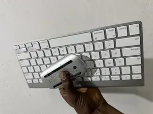 Apple Keyboard and Mouse 2