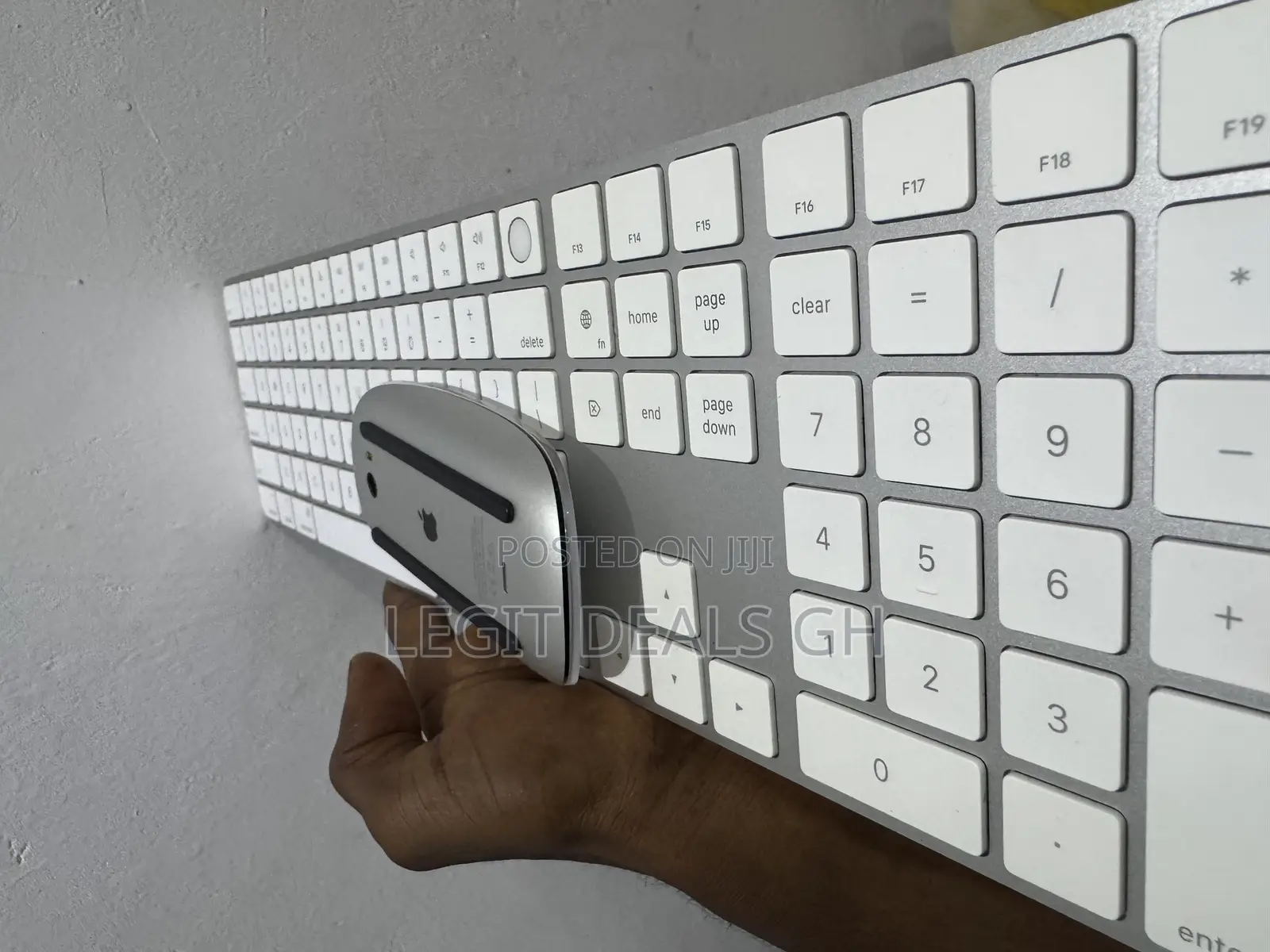 Apple Keyboard and Mouse 2 Touch Id