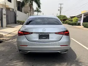 Mercedes-Benz C300 2024 Silver