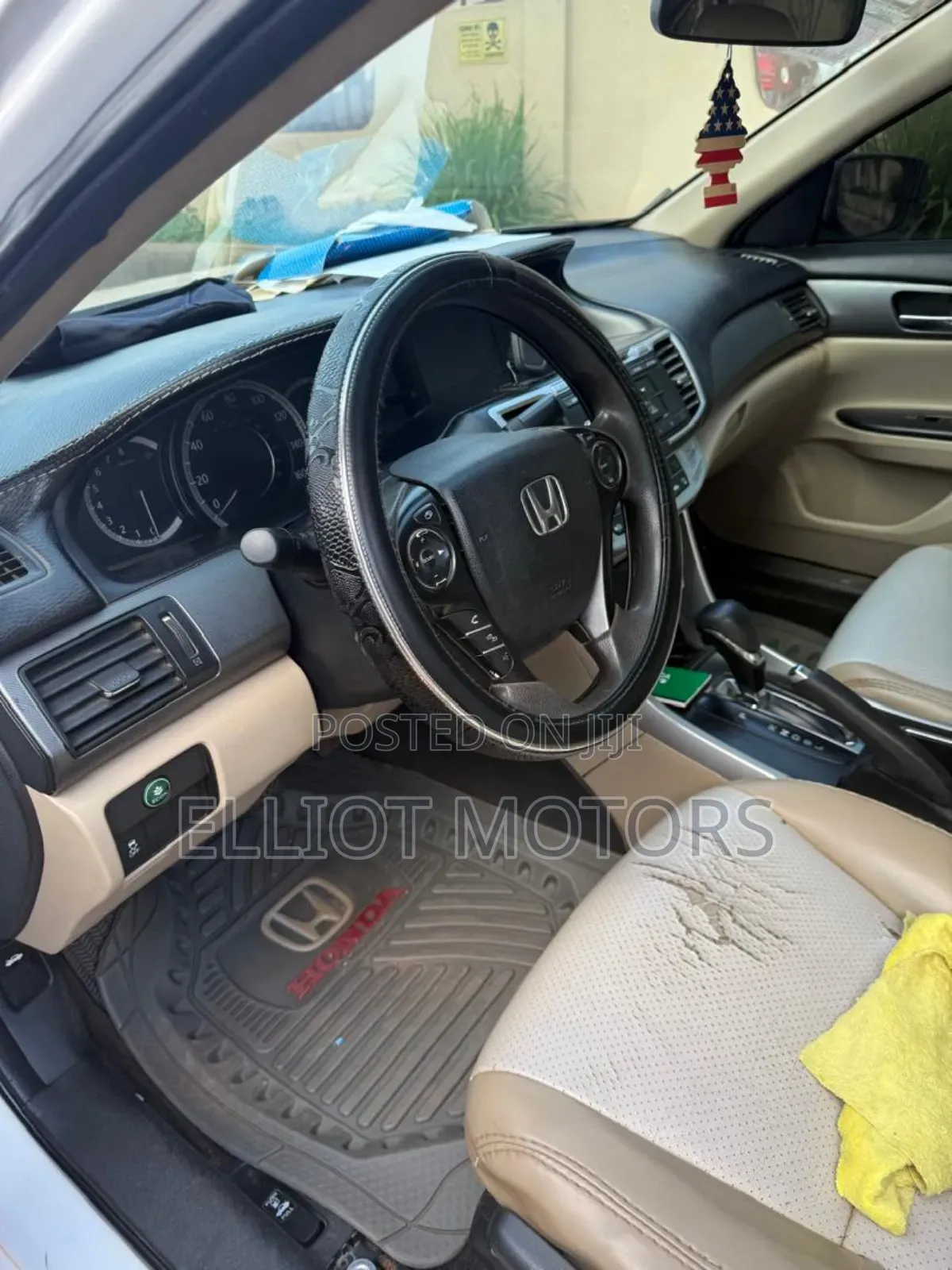 Honda Accord EX 2dr Coupe FWD (2.4L 4cyl 2A) 2013 White