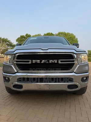 Dodge RAM 1500 5.7 Petrol RWD 2019 Silver