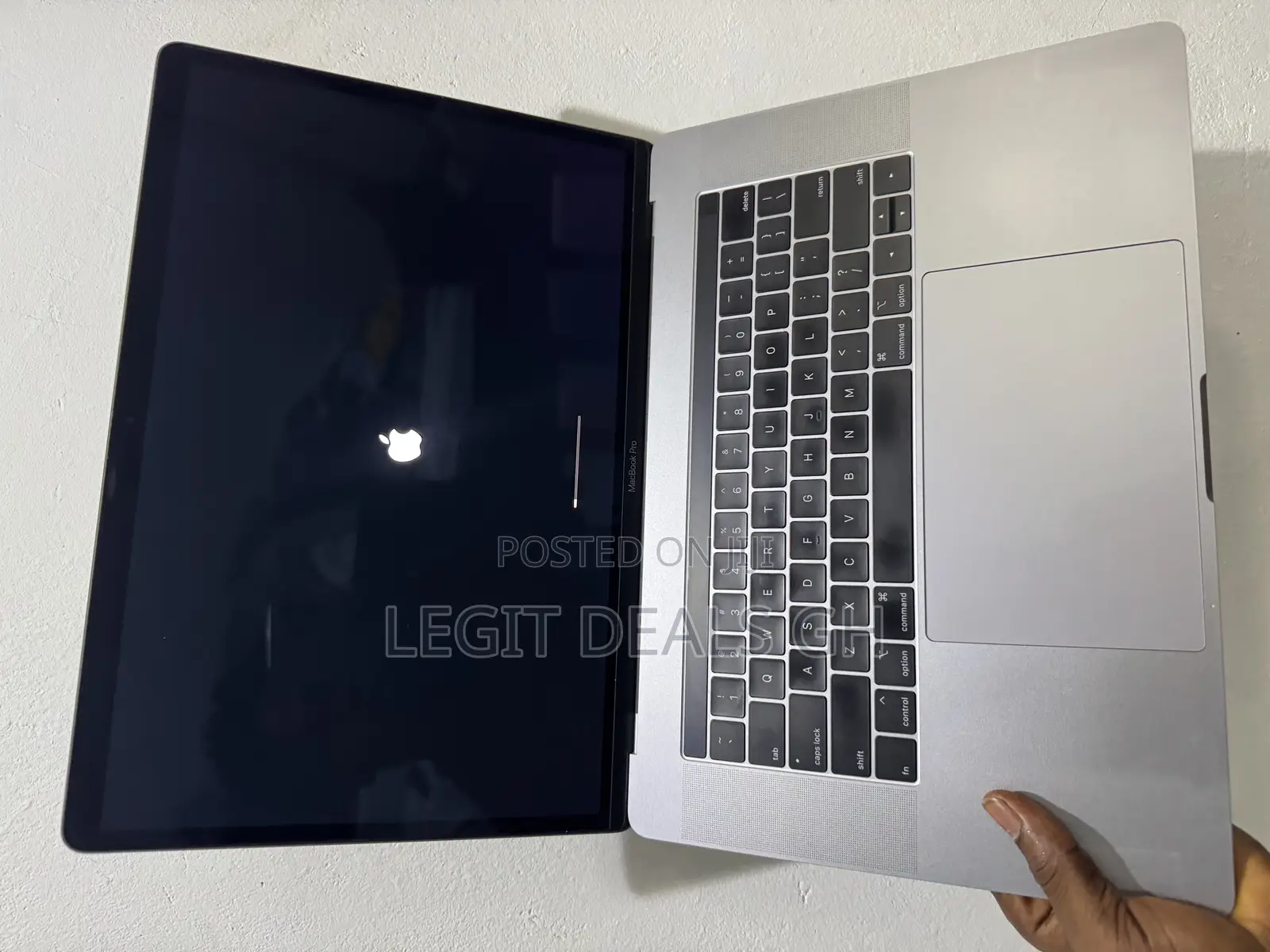 Laptop Apple MacBook Pro 2019 32GB Intel Core i7 SSD 512GB
