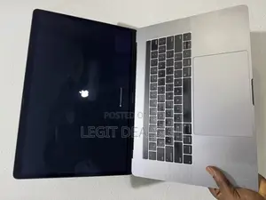 Laptop Apple MacBook Pro 2019 32GB Intel Core i7 SSD 512GB