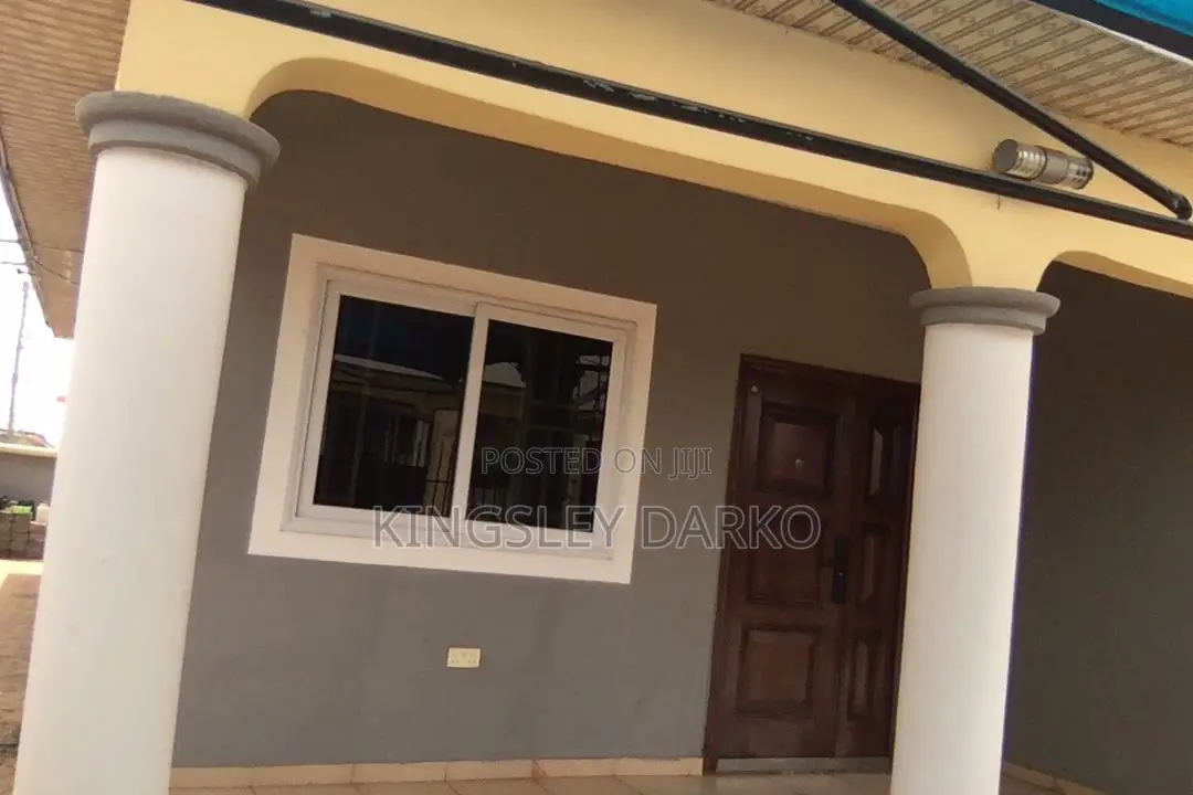 2bdrm House in Adom City Estates, Tema Metropolitan for rent