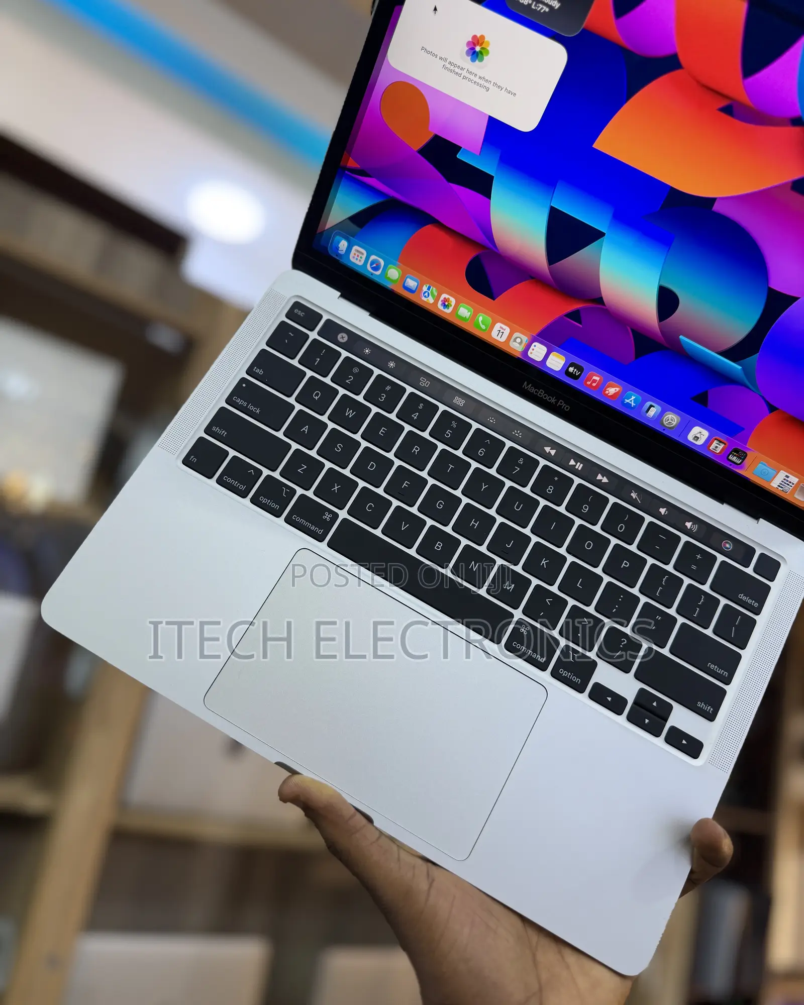 Laptop Apple MacBook Pro 2020 32GB Intel Core i7 SSD 512GB
