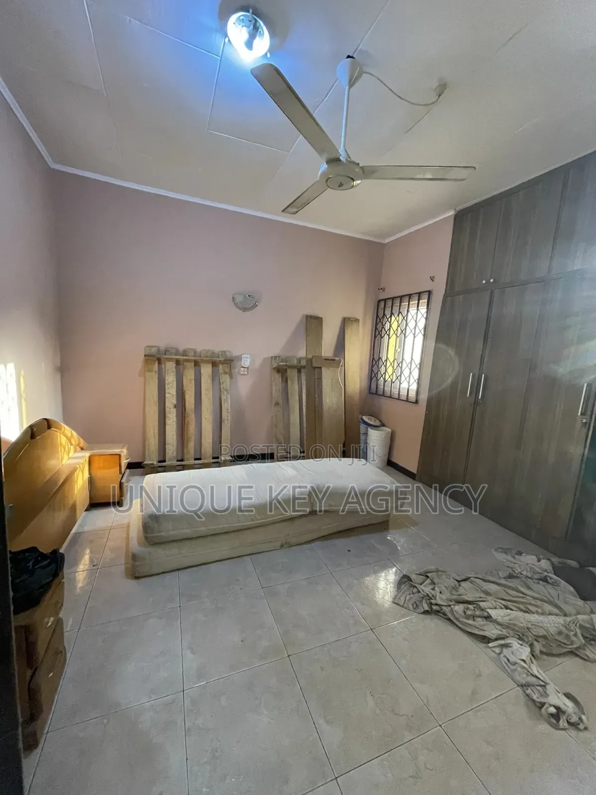 4bdrm House in Unique Key Agency, Manet Court for rent