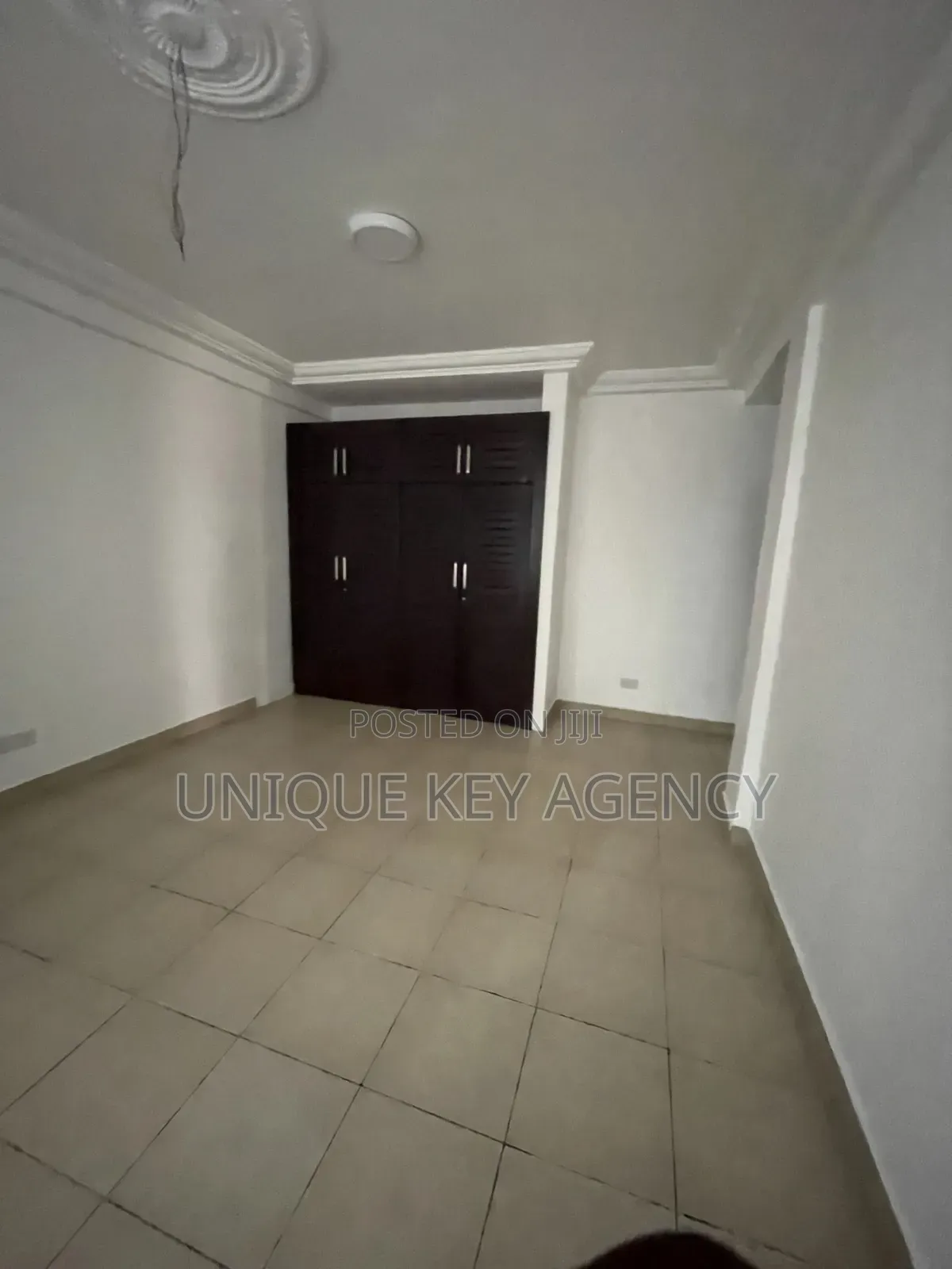 4bdrm House in Unique Key Agency, Airport Residential Area for rent