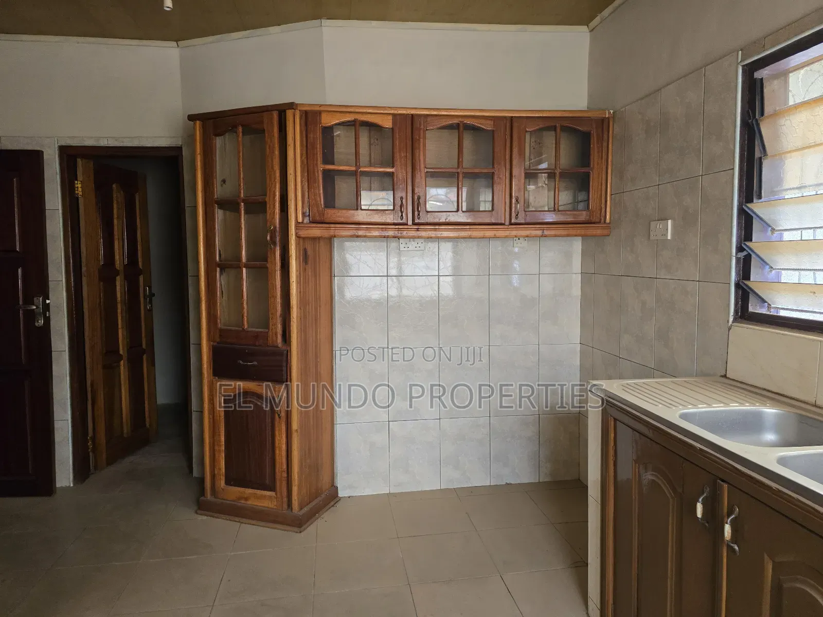 4bdrm House in Nyankyerenyease, Kumasi Metropolitan for rent