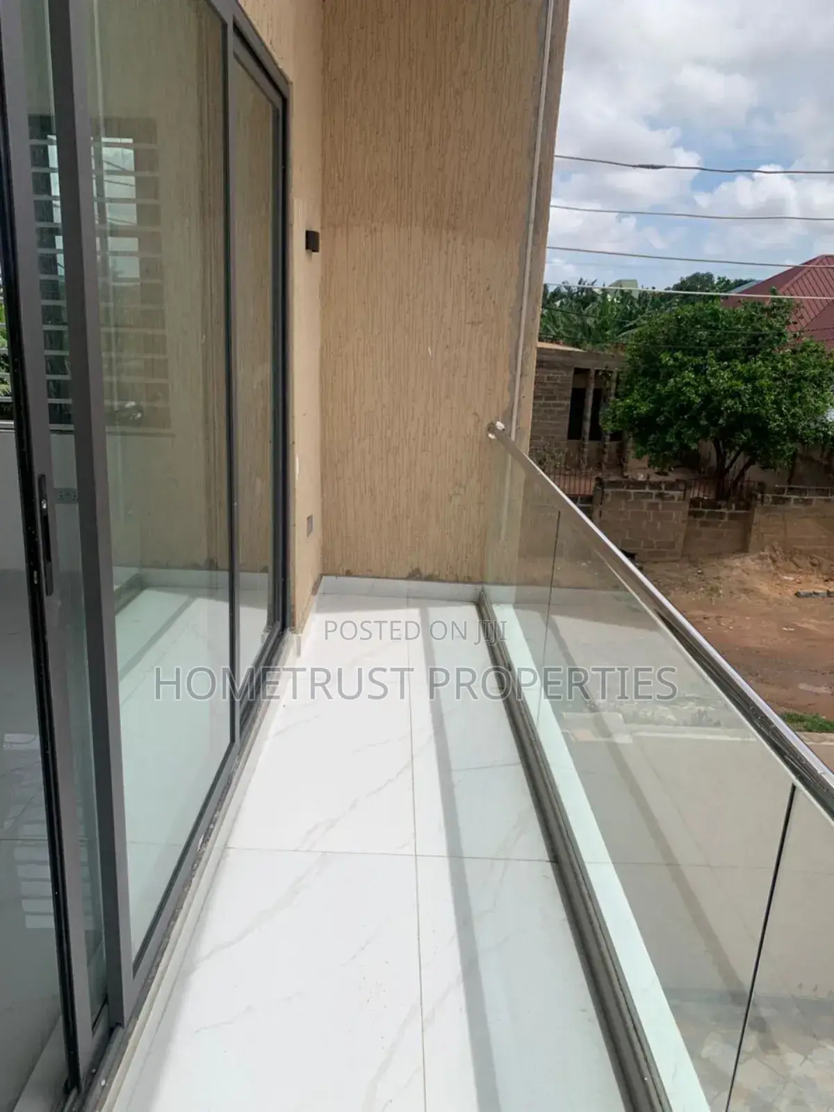 5bdrm Duplex in Ashongman Estate, Kwabenya for sale