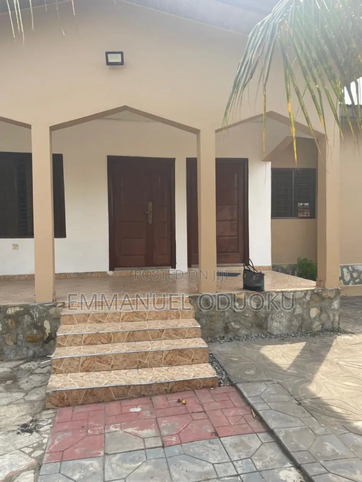 Furnished 5bdrm House in Obuilt Realty And, Gomoa East for sale