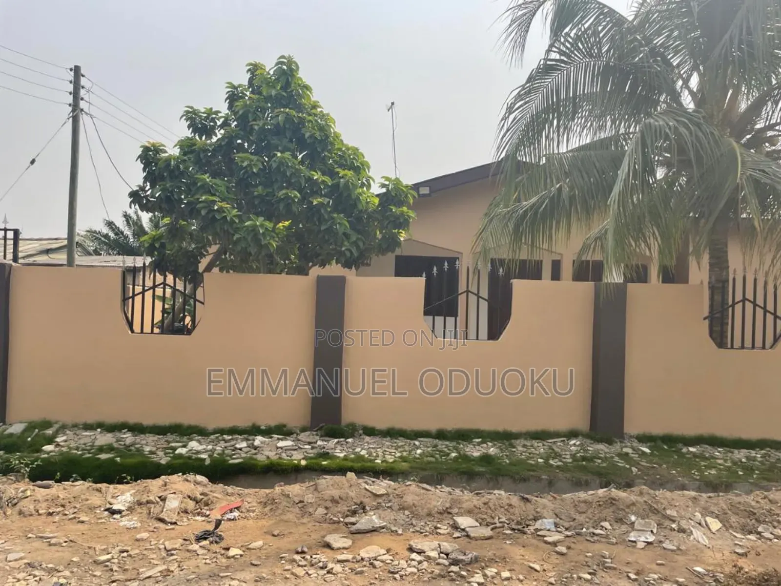 Furnished 5bdrm House in Obuilt Realty And, Gomoa East for sale
