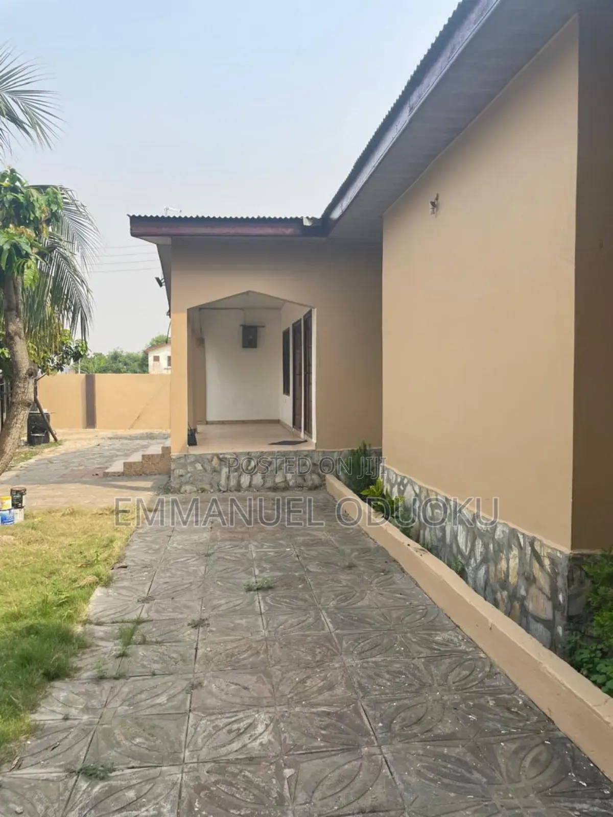 Furnished 5bdrm House in Obuilt Realty And, Gomoa East for sale