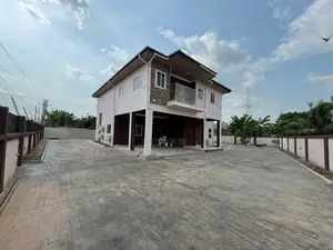 5bdrm Duplex in Oyarifa for rent