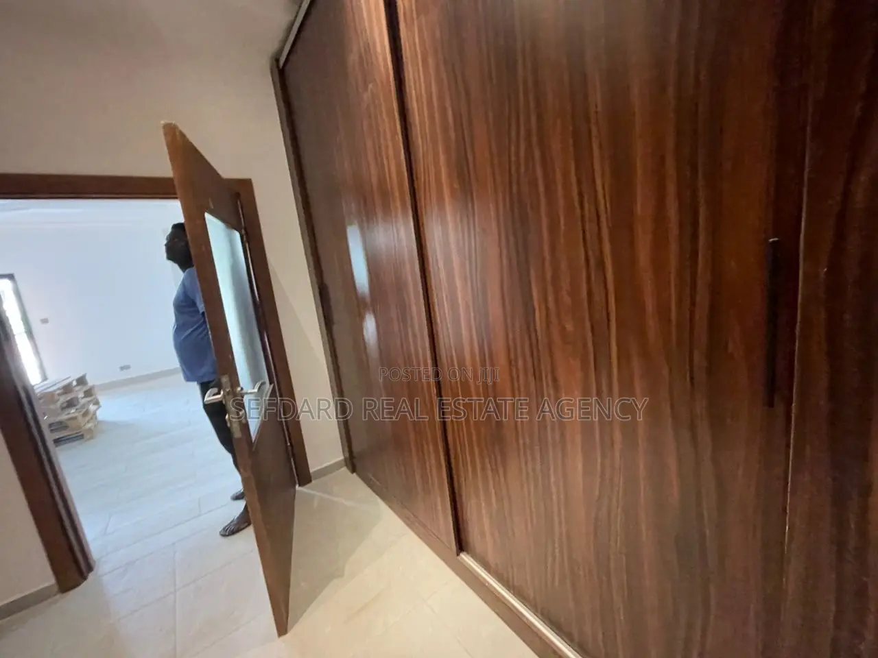5bdrm Duplex in Oyarifa for rent