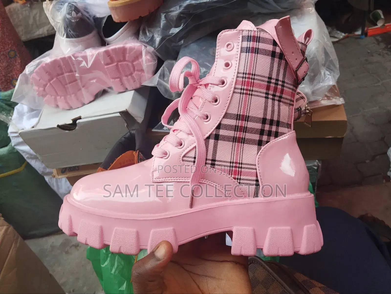 Women's Classic Boots. Original and High -Quality