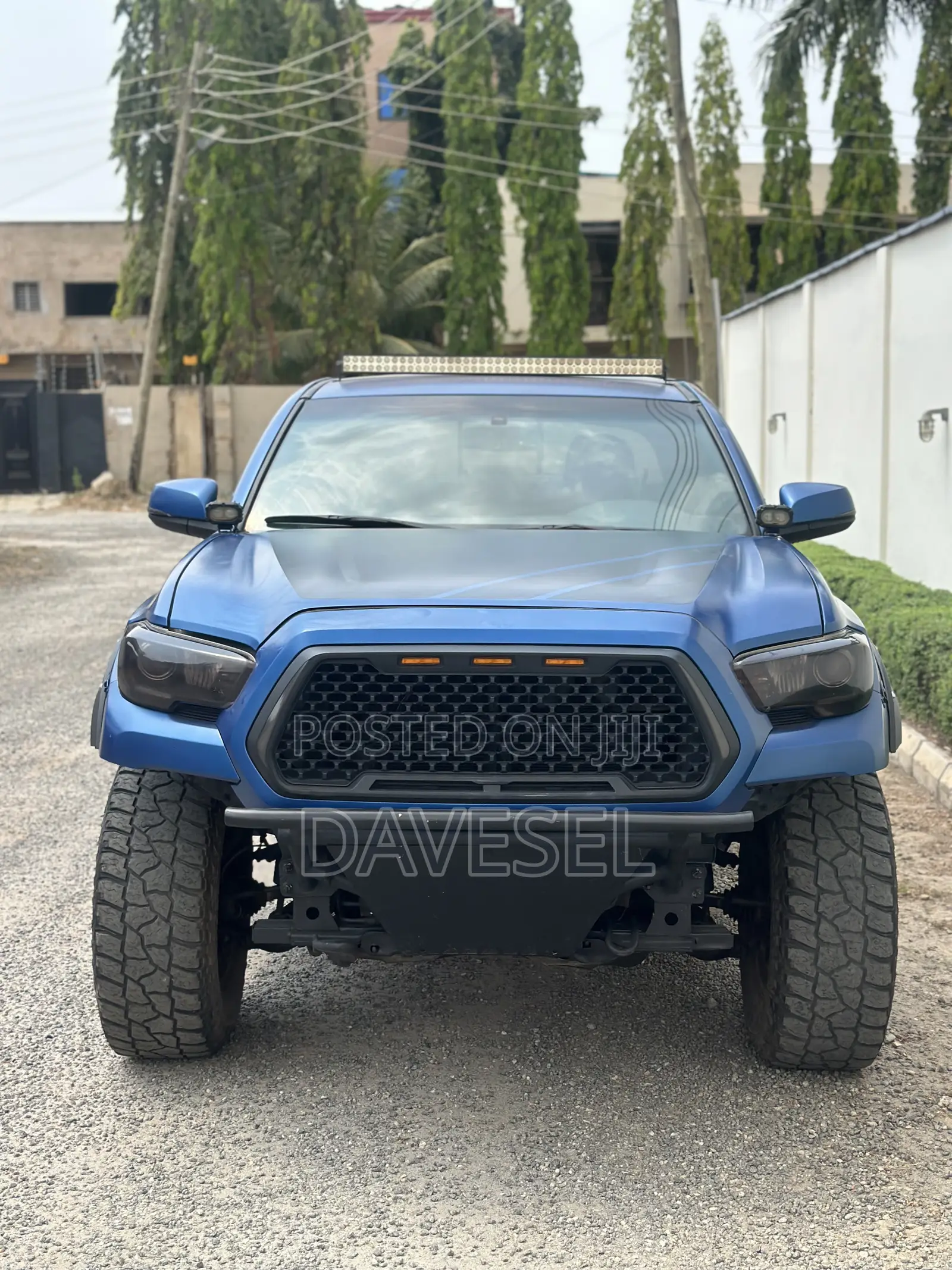 Toyota Tacoma 2017 Blue
