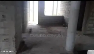 7bdrm House in Amasaman for sale