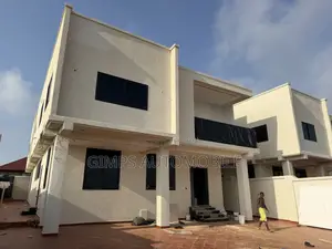 4bdrm Apartment in Gimps Properties, Kumasi Metropolitan for sale