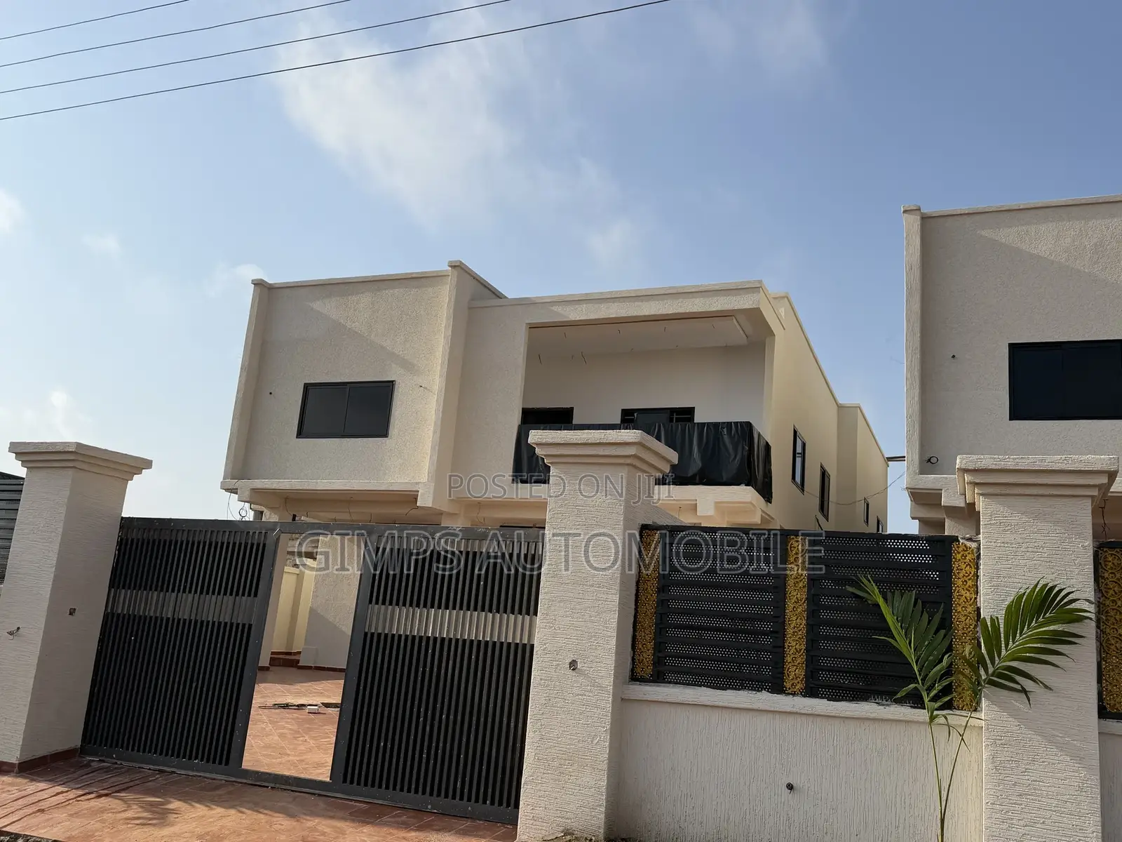 4bdrm Apartment in Gimps Properties, Kumasi Metropolitan for sale