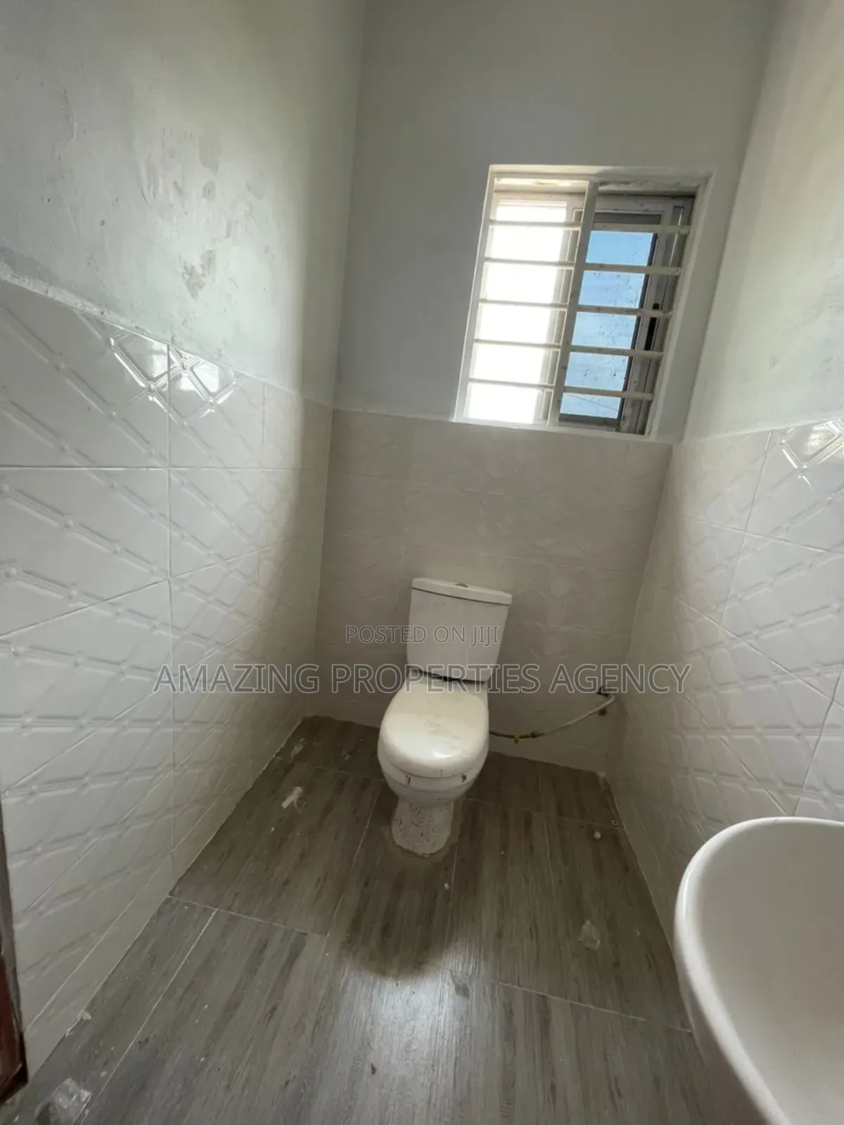 2bdrm Apartment in Adjiringanor, Ability for rent
