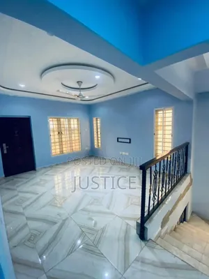 4bdrm Duplex in North Legon for rent