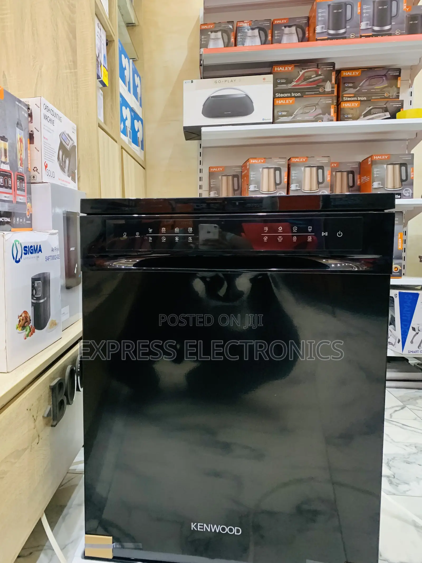 Highly Recommended Diswasher Kenwood Built in Blacko.