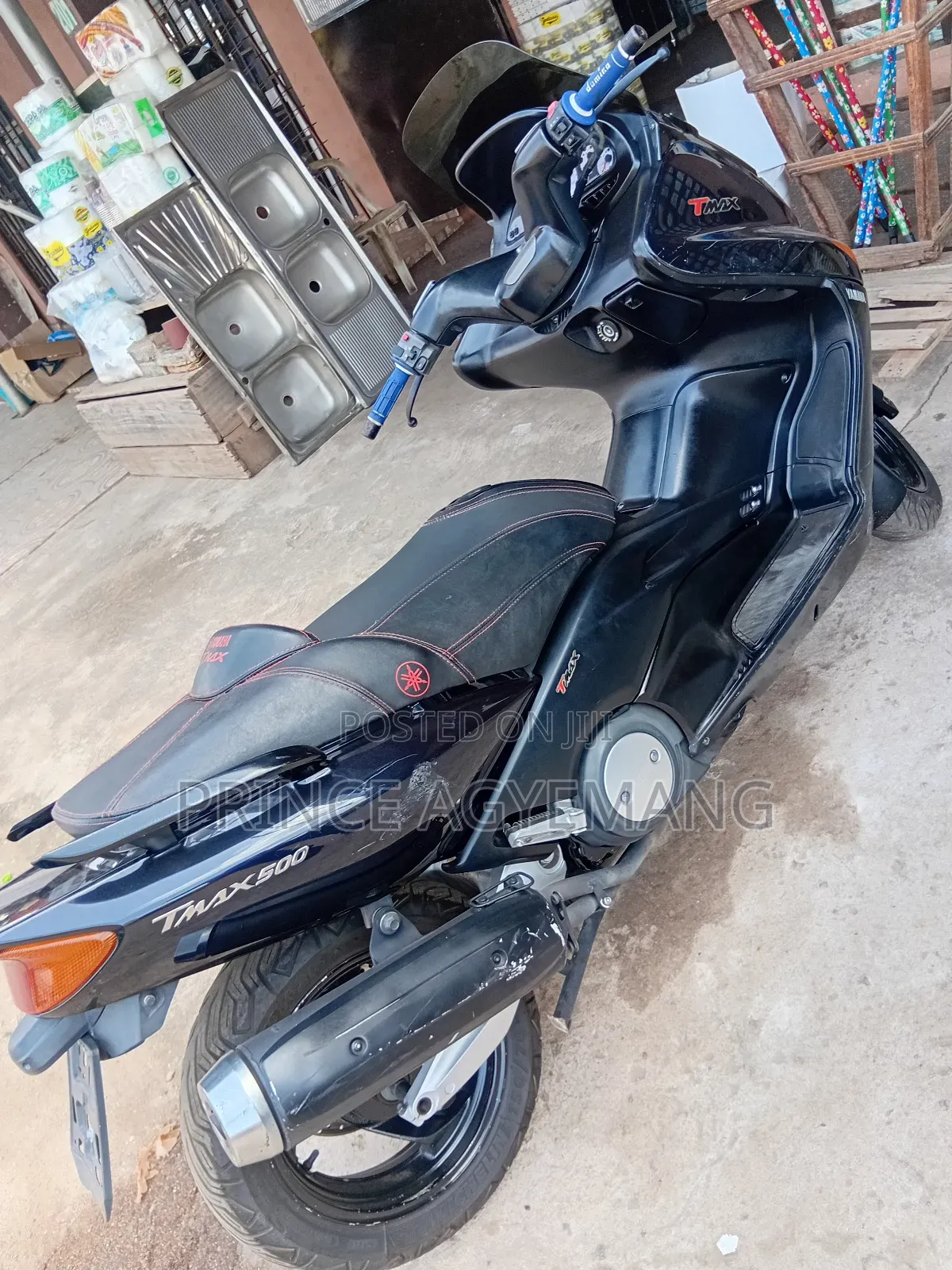 Yamaha 2003 Black