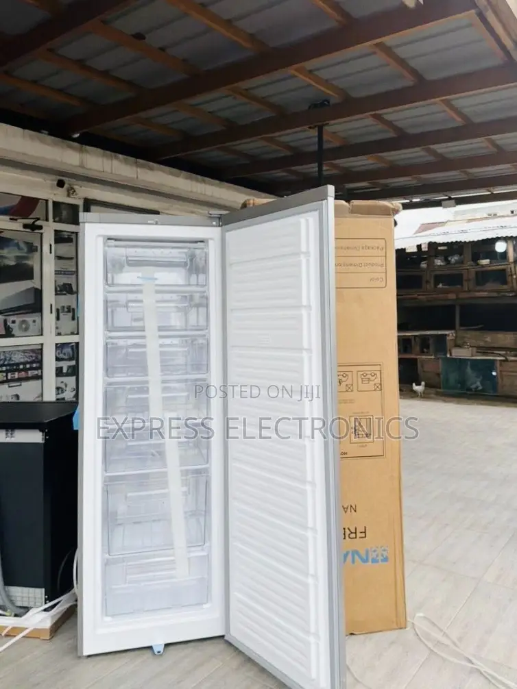 Easy Clean Interior Upright Freezer 242l Nasco Nasd1-33