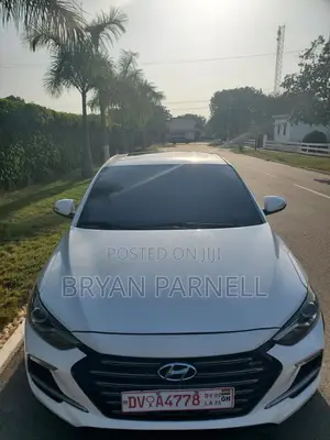 Hyundai Elantra Sport 2018 White