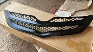 Toyota Yaris 2007-2011 Grille