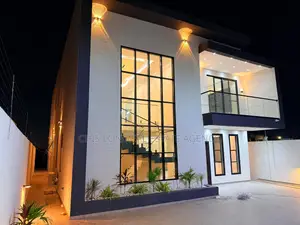 Furnished 4bdrm Duplex in East Trassco, Airport Residential Area