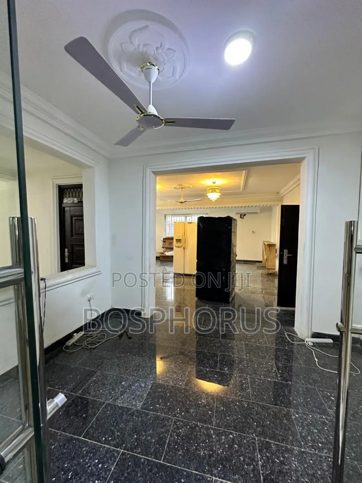 8bdrm House in Kwabenya for rent