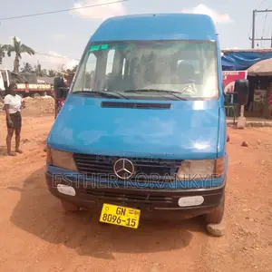 Mercedes-Benz Sprinter 1998 Blue