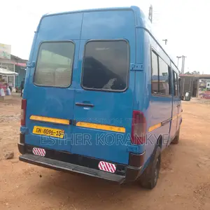 Mercedes-Benz Sprinter 1998 Blue