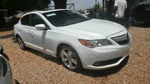 Acura ILX Base FWD (2.0L 4cyl 5A) 2014 White