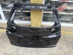 Honda Cr-v / CRV Boot Tailgate Empty Trunk 2023,2024,2025