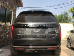 Land Rover Range Rover Vogue 2025 Black