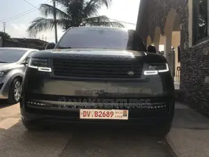 Land Rover Range Rover Vogue 2025 Black