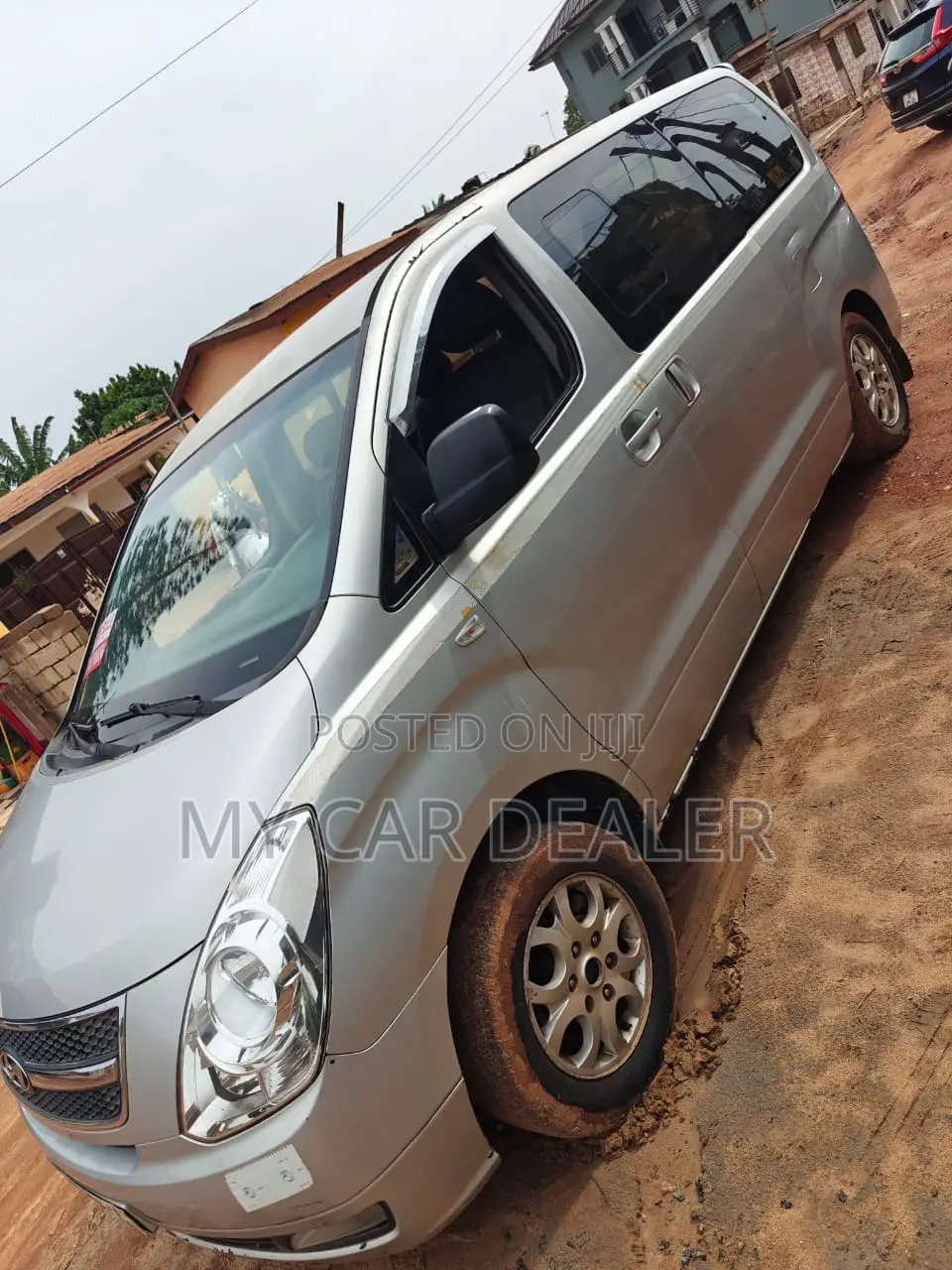 Hyundai Starex 2010 Silver