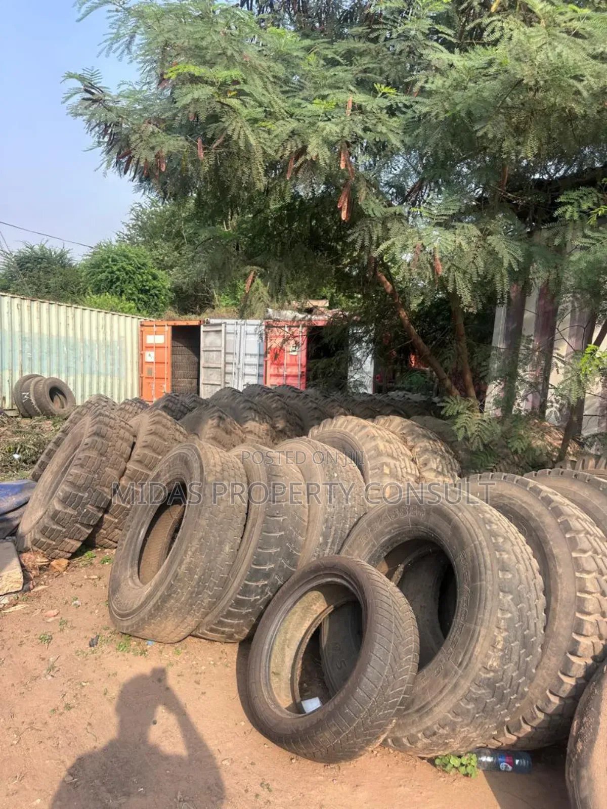 2 1⁄2 Road Side Land for Sale at Dome Achimota Highway
