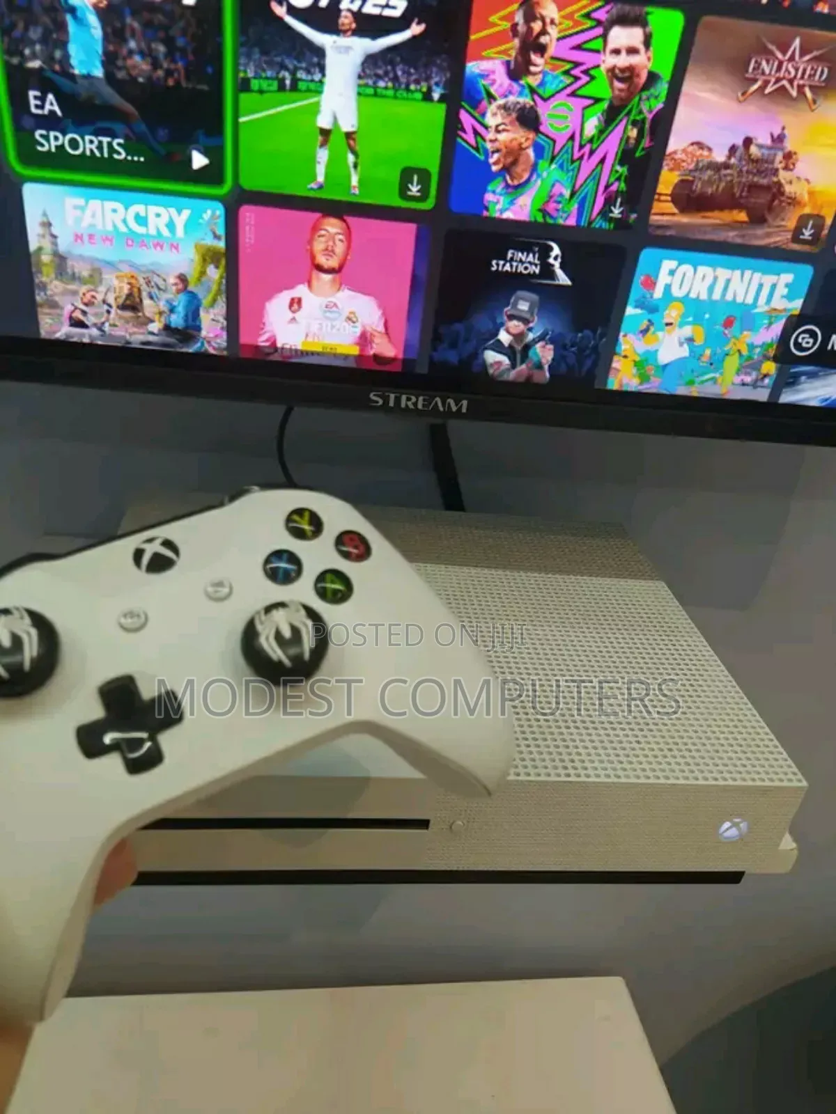 Xbox One With 22 New