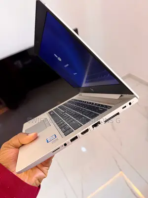 Laptop HP EliteBook 830 G6 8GB Intel Core i5 SSD 256GB