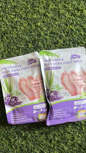 Lavender Aloevera Foot Peeling Mask