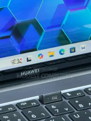 New Laptop Huawei MateBook X Pro 16GB Intel Core i7 SSD 512GB